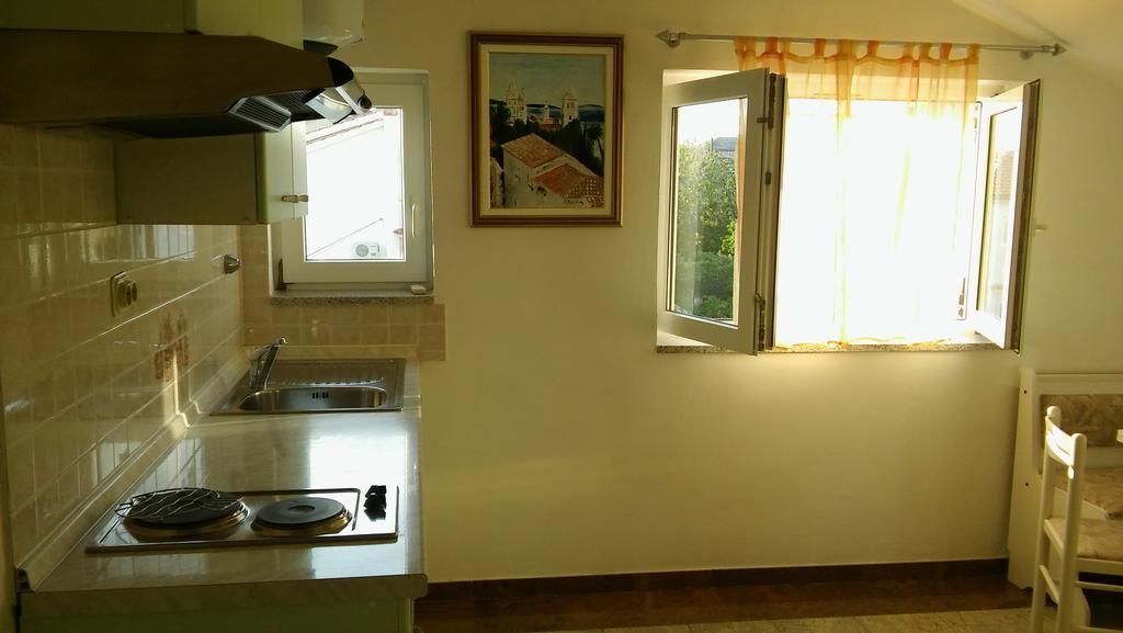Apartment Лопар Екстер'єр фото